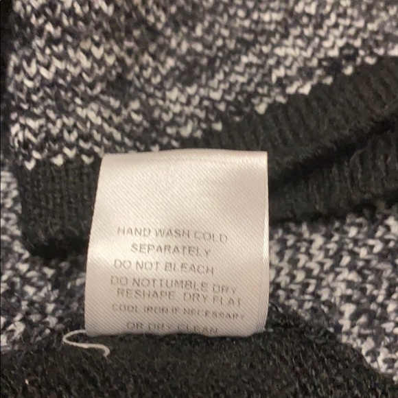 Beautiful black & white mohair wrap sweater size S {044} - Picture 5 of 6